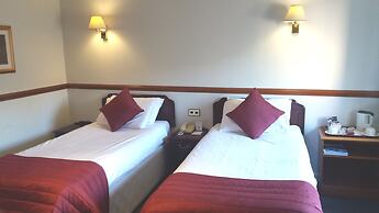 Salutation Hotel