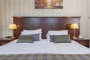 Salutation Hotel