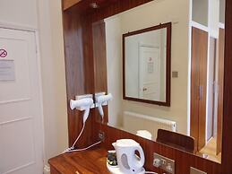 Wedgewood Hotel