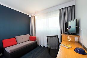 Holiday Inn Express Birmingham - Oldbury by IHG