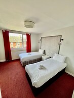 Whites Hotel