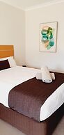 Golden Reef Motor Inn