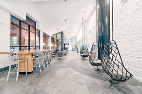 Aava Whistler Hotel