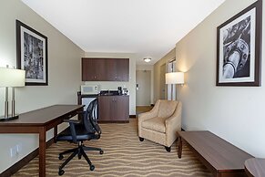 Best Western High Road Inn