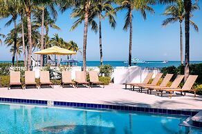 Tranquility Bay Beachfront Hotel and Resort