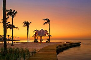 Tranquility Bay Beachfront Hotel and Resort