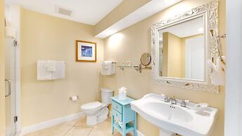 Tranquility Bay Beachfront Hotel and Resort