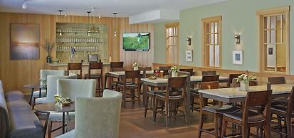 Green Mountain Suites Hotel