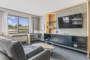 Everwild Canmore Hotel