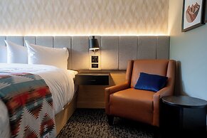 Everwild Canmore Hotel