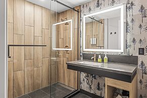Everwild Canmore Hotel