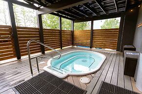 Everwild Canmore Hotel
