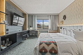 Everwild Canmore Hotel