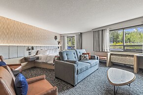 Everwild Canmore Hotel