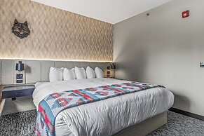 Everwild Canmore Hotel