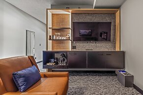 Everwild Canmore Hotel