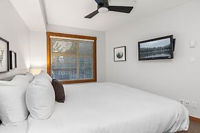 Lost Lake Lodge by Whistler Premier