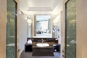 Dorsett Grand Subang