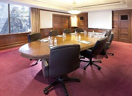 Dorsett Grand Subang