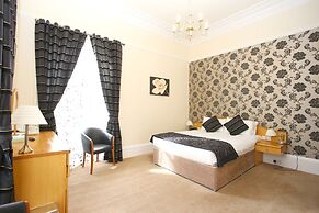 Woodlands Hotel, BW Signature Collection
