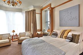 Woodlands Hotel, BW Signature Collection