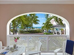 Butterfly Beach Hotel