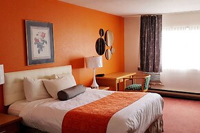 Howard Johnson by Wyndham Fort St. John