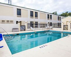 Quality Inn Darien - North Brunswick