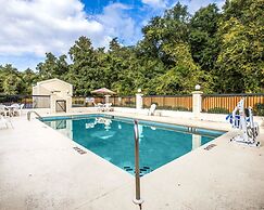 Quality Inn Darien - North Brunswick