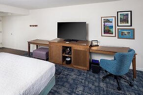 Hampton Inn & Suites Asheville Airport