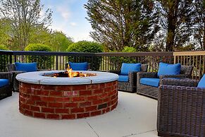 Hampton Inn & Suites Asheville Airport