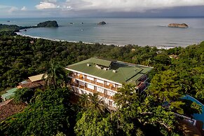 La Mariposa Hotel