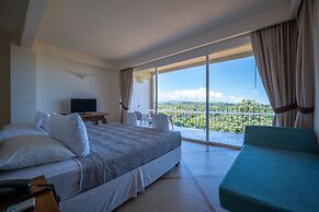 La Mariposa Hotel