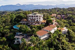 La Mariposa Hotel