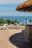 La Mariposa Hotel