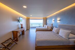 La Mariposa Hotel