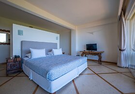 La Mariposa Hotel