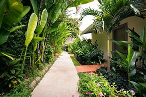 La Mariposa Hotel