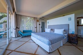 La Mariposa Hotel