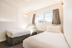 Blue Peaks Lodge
