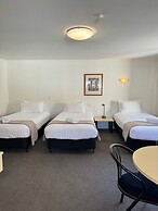 Blue Peaks Lodge