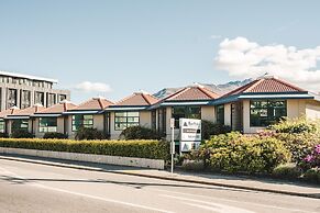 Blue Peaks Lodge
