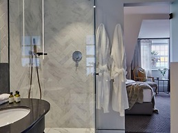 The Winchester Hotel by NEWMARK