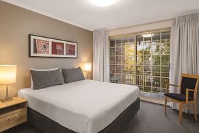 Adina Serviced Apartments Canberra Kingston