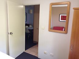 Adina Serviced Apartments Canberra Kingston