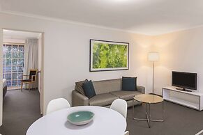 Adina Serviced Apartments Canberra Kingston