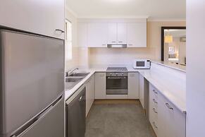 Adina Serviced Apartments Canberra Kingston
