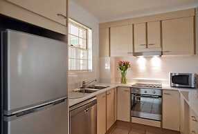 Adina Serviced Apartments Canberra Kingston