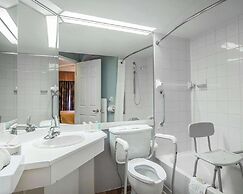 Quality Suites