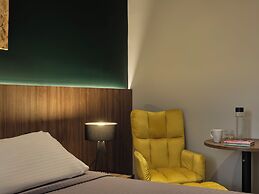 Candia Hotel
